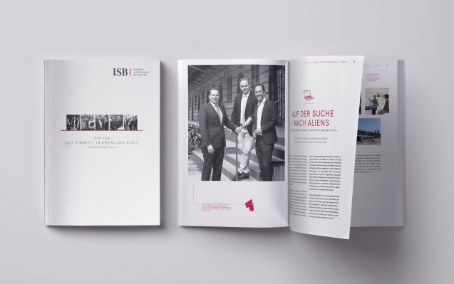 isb magazine mockup 5